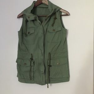 Cargo vest